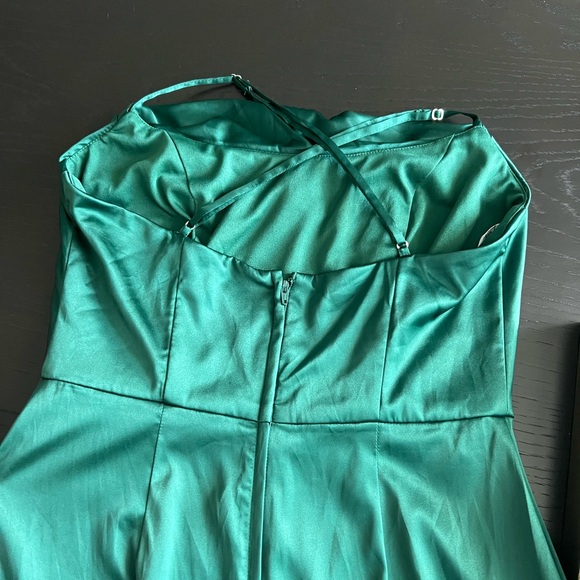 David’s Bridal Dress - Picture 6 of 9